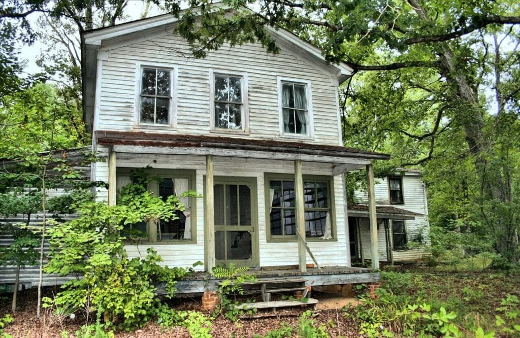 Fixer Upper House Groton CT
