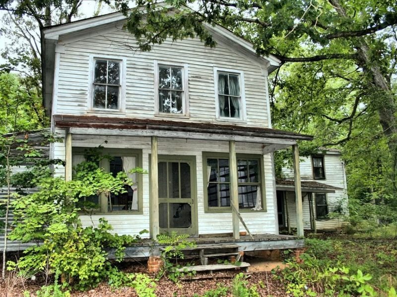 Fixer Upper House New London County CT
